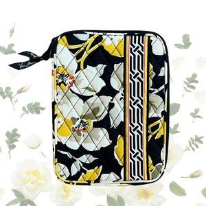 Vera Bradley Dogwood Tablet E-Reader Sleeve NWOT